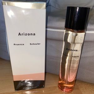 Arizona Proenza Schoulder Lotion & Oil
